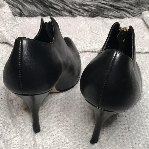 Beverly Feldman All Leather Pointed Toe Booties 7M - Picture 2 of 6